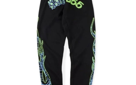 Sp5der Hoodie: The Unapologetic Star of Streetwear Fashion