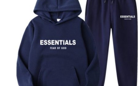 Essentials Hoodie new fashion clothing shop