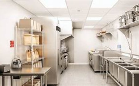 Cloud Kitchen Market Unlocking Affordable Urban Kitchens 2025–2035